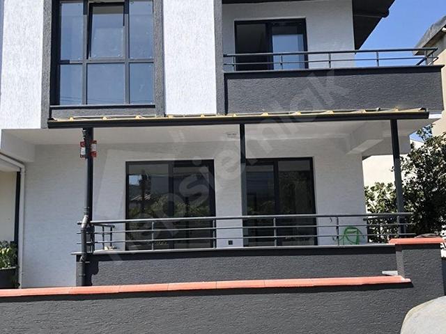 MERTLER EMLAKTAN BURHANİYE HÜRRİYET MAH.SATILIK DAİRE