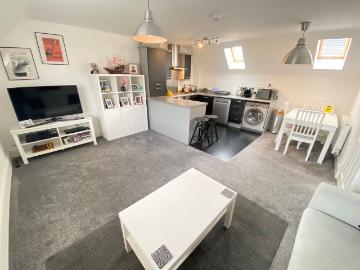 Merttens Drive, Leicester LE7, 2 bed property to rent, £925 pcm | PrimeLocation