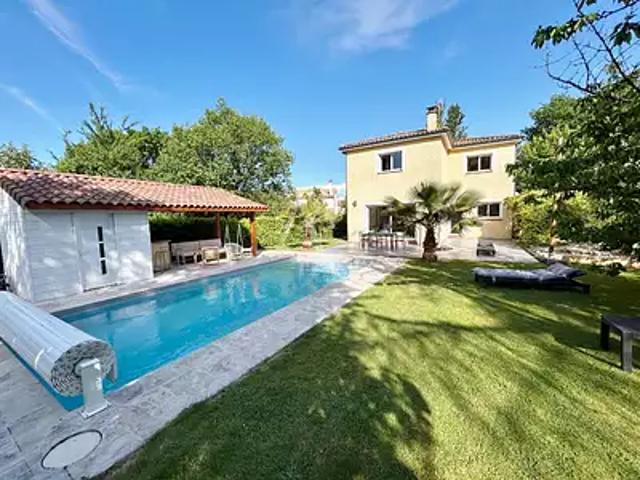 Merville 31330 Achat / Vente maison 6 pièces t6 au dernier étage piscine