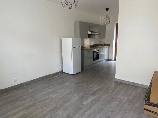MERY SUR OISE: Maison 3 pièces 40.93m²