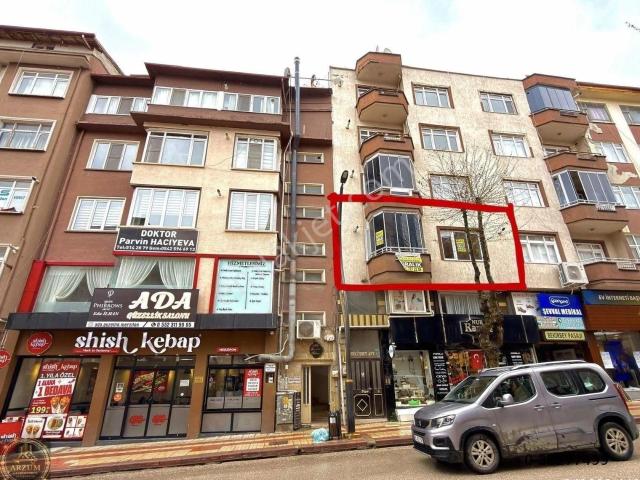 Merzifon Cumhuriyet Caddesinde Çarşıda 2+1 Kiralık Daire