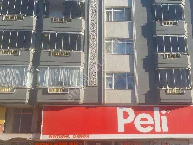 Merzifon Gazi Caddesi'nde 2+1 Satılık Daire