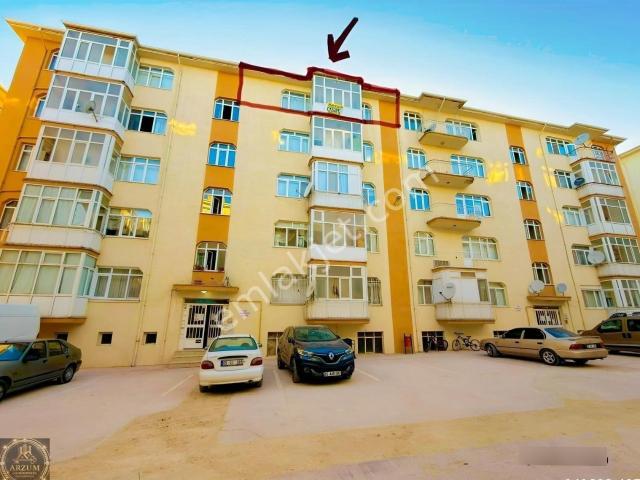 Merzifon Kafeler Caddesinin Yanında 3+1 Acil Satılık Fırsat Ev