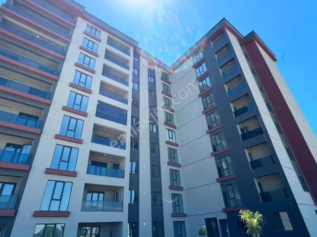 Mer pa İnş. Çerkekzöy A.v.m'ler Bölgesinde/ Site İçerisinde/ Kaçırılmaz.! Büyük Fırsatlar