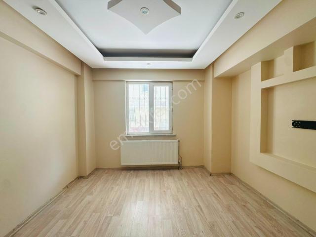 Mer pa İnş / Fatih Mah'de/ Satılık/ İskanlı/ İskanlı/ 2+1