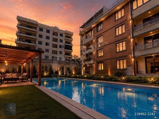 MERA EMLAKTAN GAZİCELAL MH. HAVUZLUK. OTOPARKLI SIFIR 1+1 DAİRE