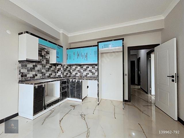 MERA EMLAKTAN KADIKÖY MH. Y.ISITMA 2+1 ARA KAT SIFIR LÜX DAİRE