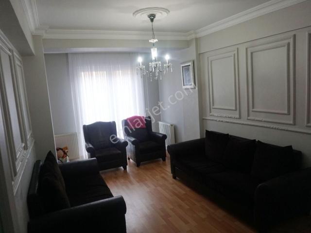Meral R1805 Örnek Cd Yeni 14yaş Geniş Ön Cephe Uygun 2+1 Satılık