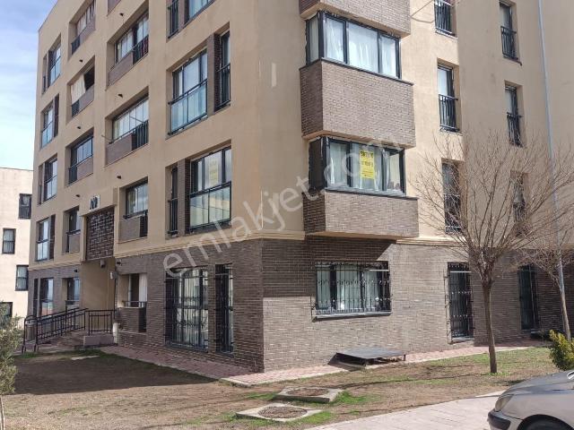 Meram Tokide 804 Konutlarında Arakat 3+1