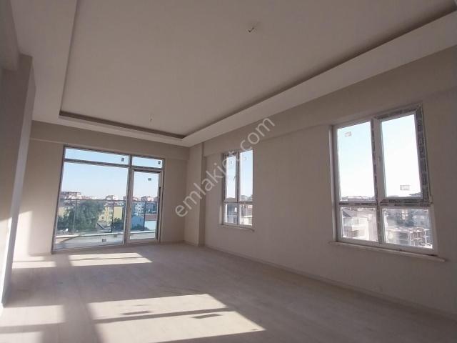 Meram Uluırmakta Satlık 3+1 Lüksarakat Daire 124 M2 Net