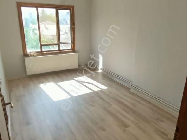 Meram Devlet Has. Civarı 2+1 Kiralık Catıkatı