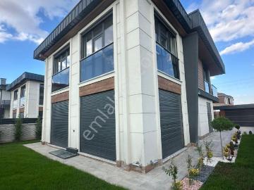 Meram Harmancıkta Satlık 7+2 Triplex Ultra Lüx