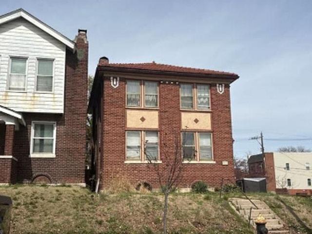 Meramec St