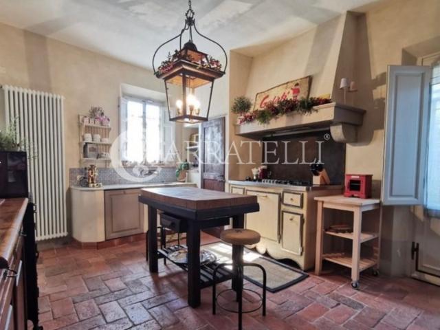 Meraviglioso terratetto semindipendente libero su tre lati d. 260m² Santa Croce sull'Arno