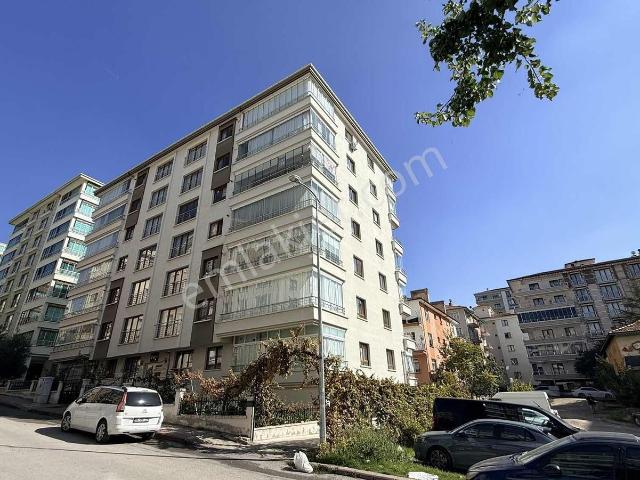Mercanlardan Yeşilevler İmzaa Konutlarında 4+1 Kiralık Lüx Daire