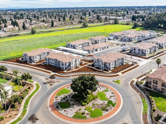 Merced Horizons 2 Bedroom Apartment for Rent at 3786 Horizons Ave, Merced, CA 95348