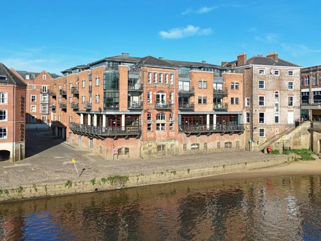 Merchant Exchange, Bridge Street, York YO1, 4 bed flat to rent, £2,450 pcm | PrimeLocation