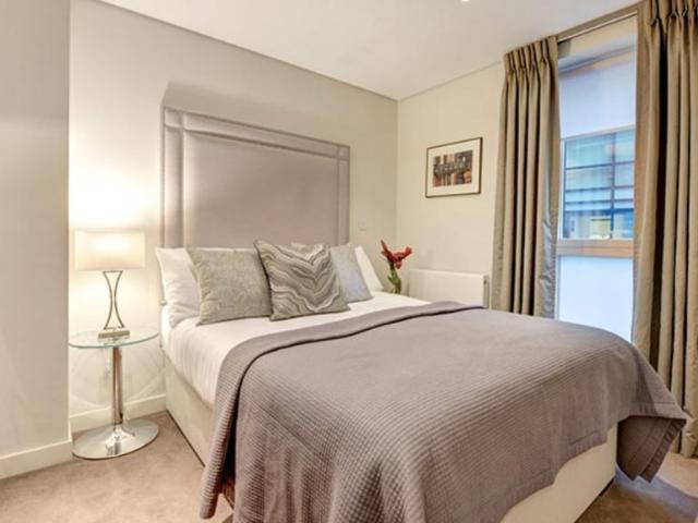 Merchant Square East, London 3 bed apartment to rent £5,157 pcm £1,190 pw