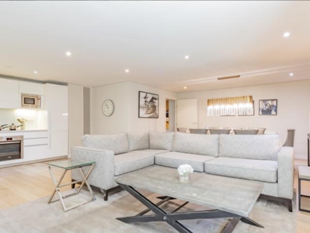 Merchant Square East, London W2 3 bed apartment to rent £7,345 pcm £1,695 pw