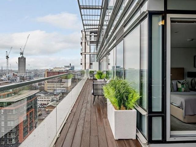 Merchant Square East, London W2 4 bed apartment to rent £9,966 pcm £2,300 pw