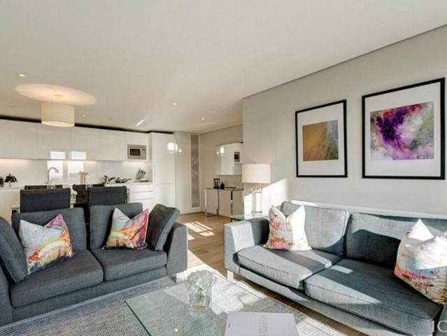 Merchant Square, London, W2 1 3 bed apartment to rent £7,410 pcm £1,710 pw