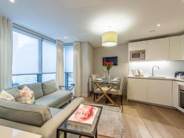 Merchant Square, Paddington, W2 3 bed flat to rent £4,983 pcm £1,150 pw