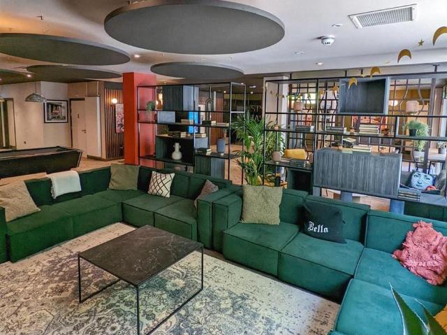 Merchant Studios, Glasgow G4 Studio to rent £1,296 pcm £299 pw