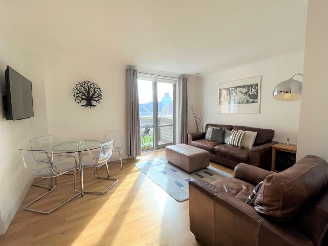Merchants Quay, East Street LS9, 2 bed flat to rent, £1,450 pcm | PrimeLocation