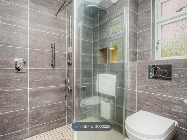 Merchiston Gardens, Edinburgh EH10, 3 bed flat to rent, £2,200 pcm | PrimeLocation
