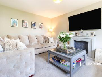 Mercia Grove, Saighton, Chester, CH3 4 bed detached house to rent £2,650 pcm £612 pw