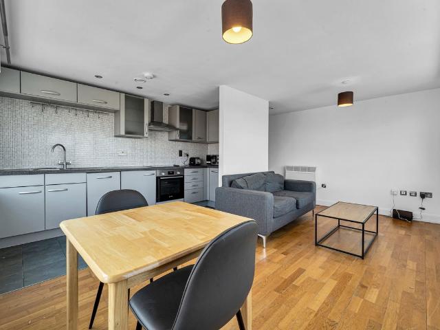 Mercury House, Heathcroft, London W5, 2 bed flat to rent, £2,000 pcm | PrimeLocation