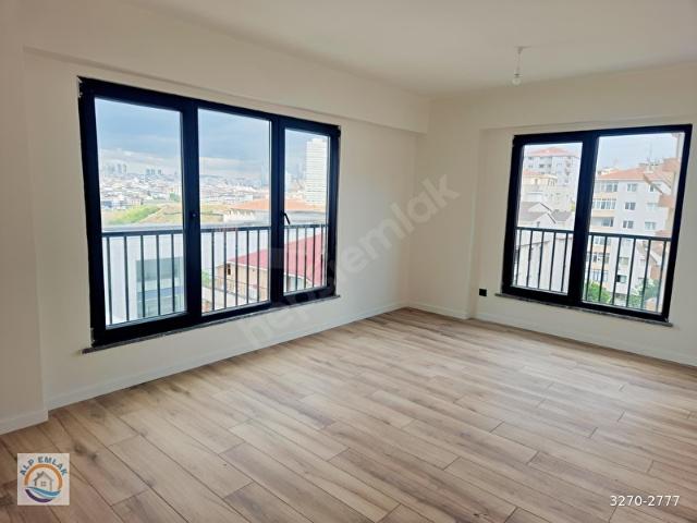 MERDİVENKÖY KİPTAŞTA ARAKAT, SIFIR KİRALIK 2+1 DAİRE