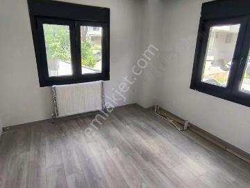 Merdivenköy Sahrayıcedit'te Acil Satılık 2+1 Daire