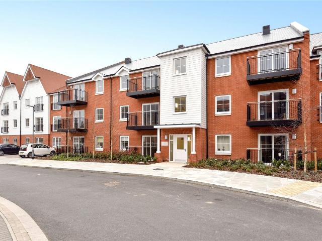 Mere Road, Dunton Green, Sevenoaks, Kent TN14, 1 bed flat to rent, £1,450 pcm | PrimeLocation