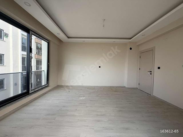 MEREZİ KONUMDA AYRI MUTFAK FIRSAT 2+1