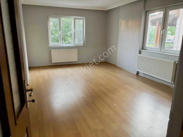 Meriç Çayrak'tan Rasimpaşa Mh. 3+1 120 M2 Kiralık Daire