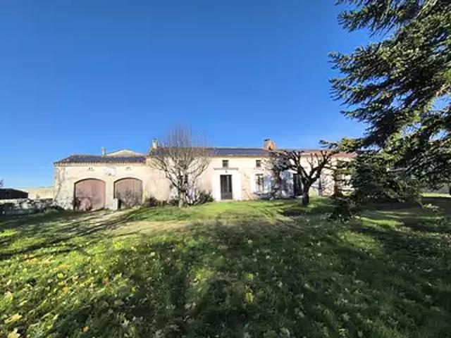 Mérignac 16200 Achat / Vente maison 8 pièces t8