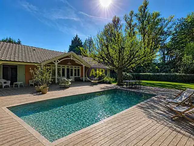 Mérignac 33700 Achat / Vente maison 8 pièces t8 au dernier étage terrasse