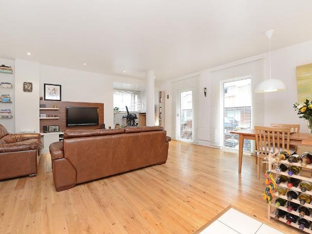 Meridian Court, East Lane, London SE16, 1 bed flat to rent, £2,300 pcm | PrimeLocation