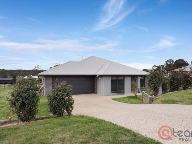 Meringandan West, 32 Harvest Rd