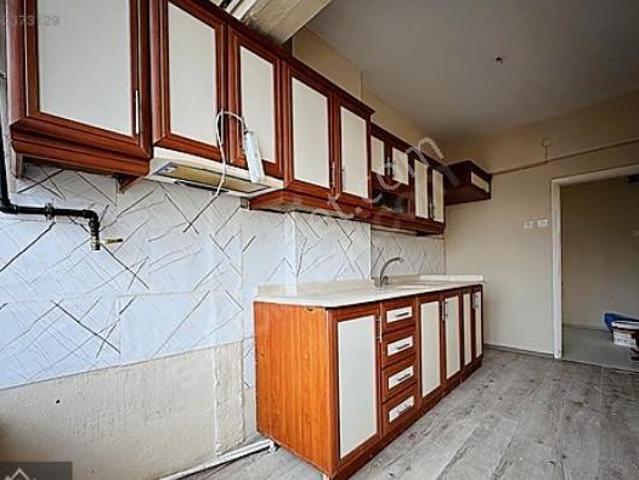 Merkez Cadde Üstü Asansörlü Kiracılı Yatırımlık Daire