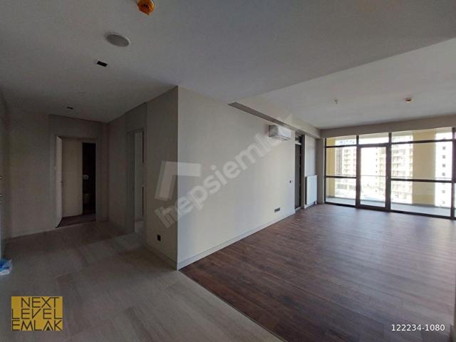 MERKEZ ANKARA'DA AİLE KONUTLARINDA F BLOKTA 5+1 SATILIK DAİRE