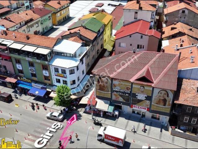 Merkez Çarşı İçinde Kiracılı Satılık Bina 2 Dükkan 2 Daire