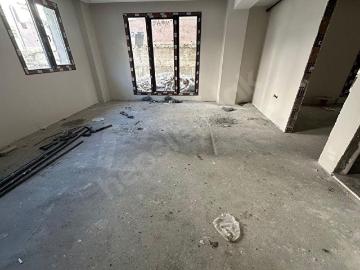 MERKEZ EMLAKTAN KEYİFLİ YAŞAM SUNAN BAHÇEKATI 1+1 DAİRE