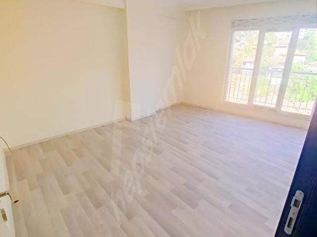 MERKEZ EMLAKTAN SATILIK 2+1 DAİRE