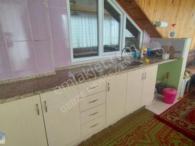 Merkez Emlak Armağan'dan Komple Satılık Bina 3 Daire 1.dükkân