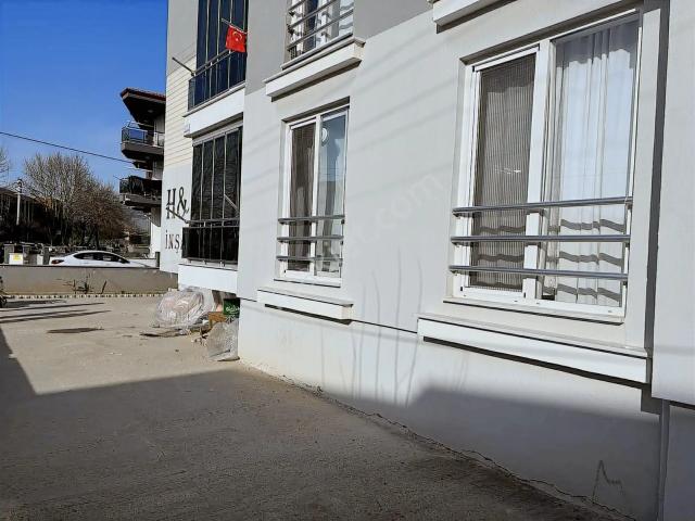 Merkez Emlak Tan Satılık Geniş 2+1 Apart