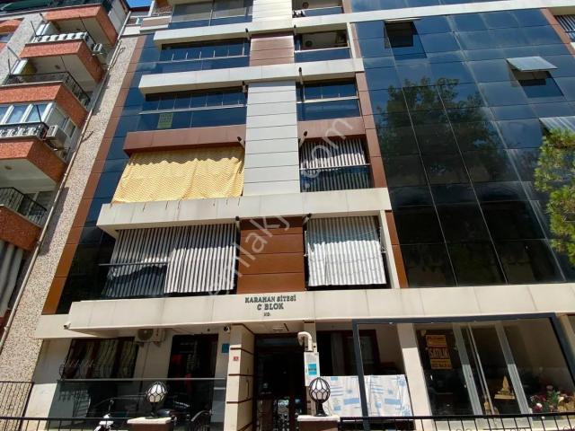 Merkez Efendi Mahallesidaire Site İçi 3+1 115m2 5 Katınının 3 Katı Açık Mutfak Full Özelikli Petek K