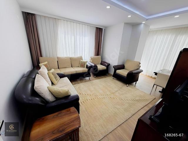 MERKEZ MAH. CADDE DİBİNDE SIFIR BİNA 2+1 EŞYALI KİRALIK DAİRE