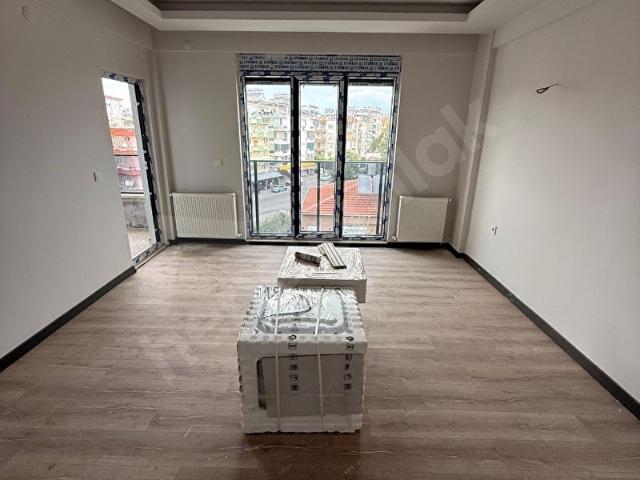 MERKEZ MAH 2+1 DAİRE MERKEZ KONUM